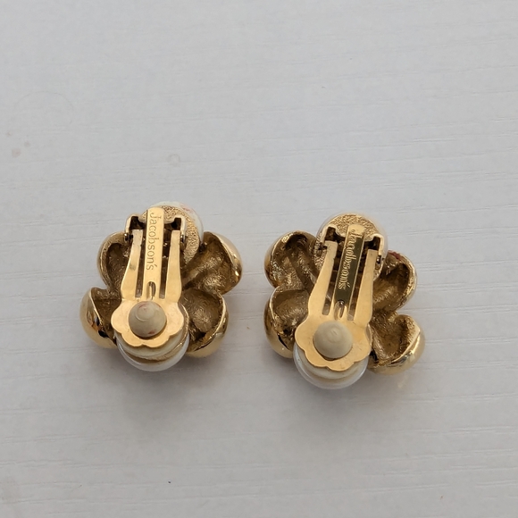 Jacobson'S Gold and Pearl Floral Earrings - Picture 3 of 5